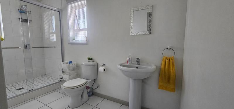 3 Bedroom Property for Sale in Blue Lagoon Western Cape